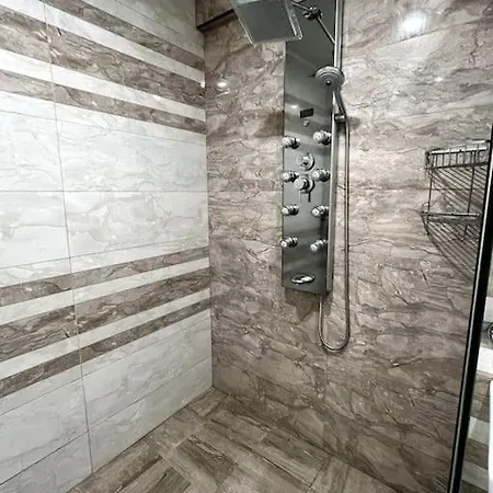 Apartament луксозен в сърцето на *