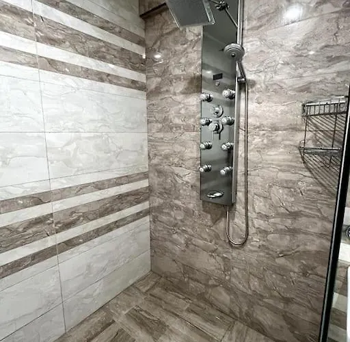 Apartament луксозен в сърцето на *