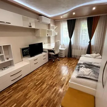 Appartement луксозен в сърцето на Burgas Stad